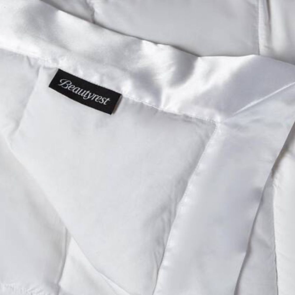 New Beautyrest Tencel & Cotton Breathable Down Blanket Jumbo Queen Light Warmth - Picture 3 of 9